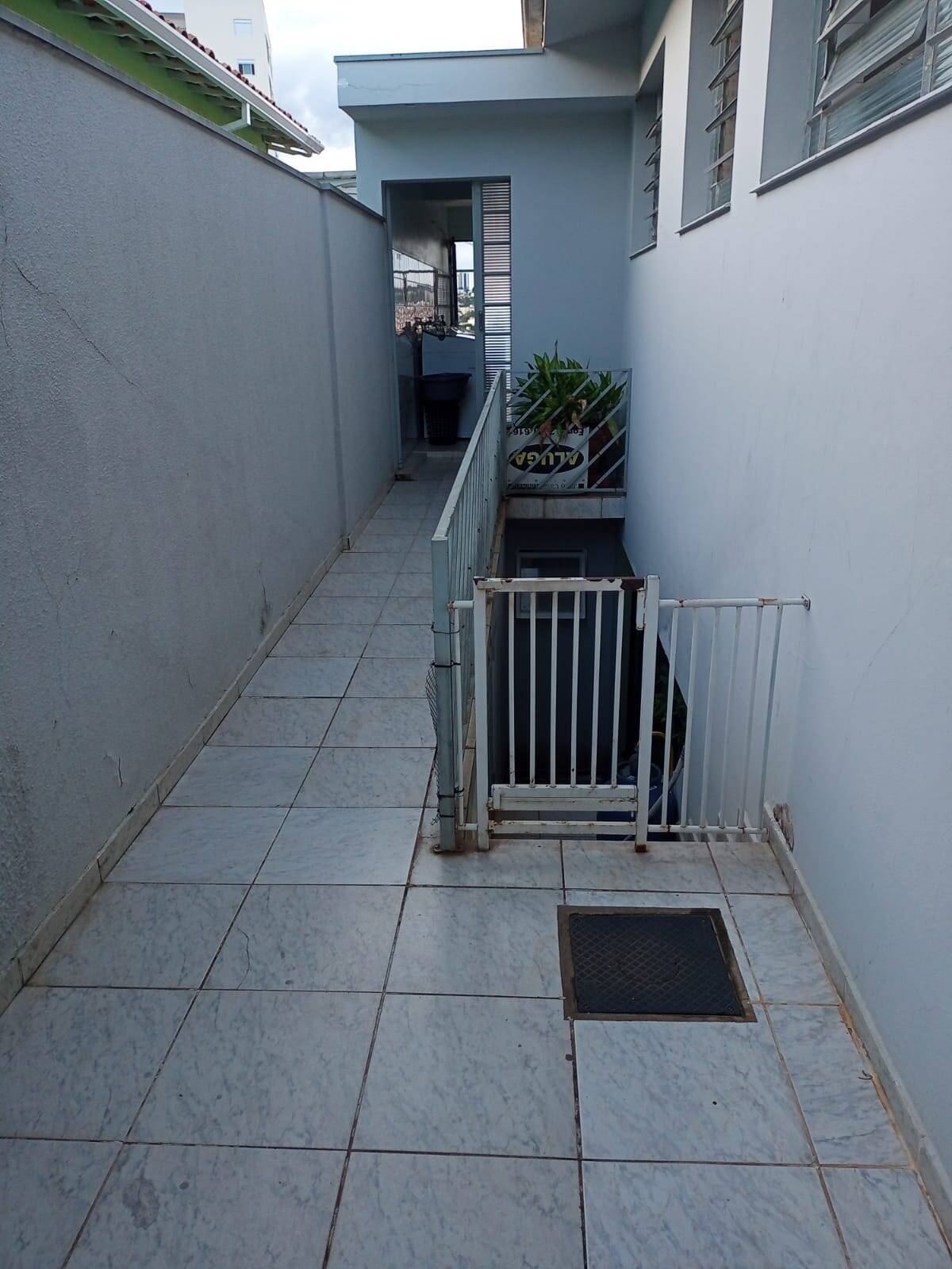 Casa à venda com 4 quartos, 400m² - Foto 16