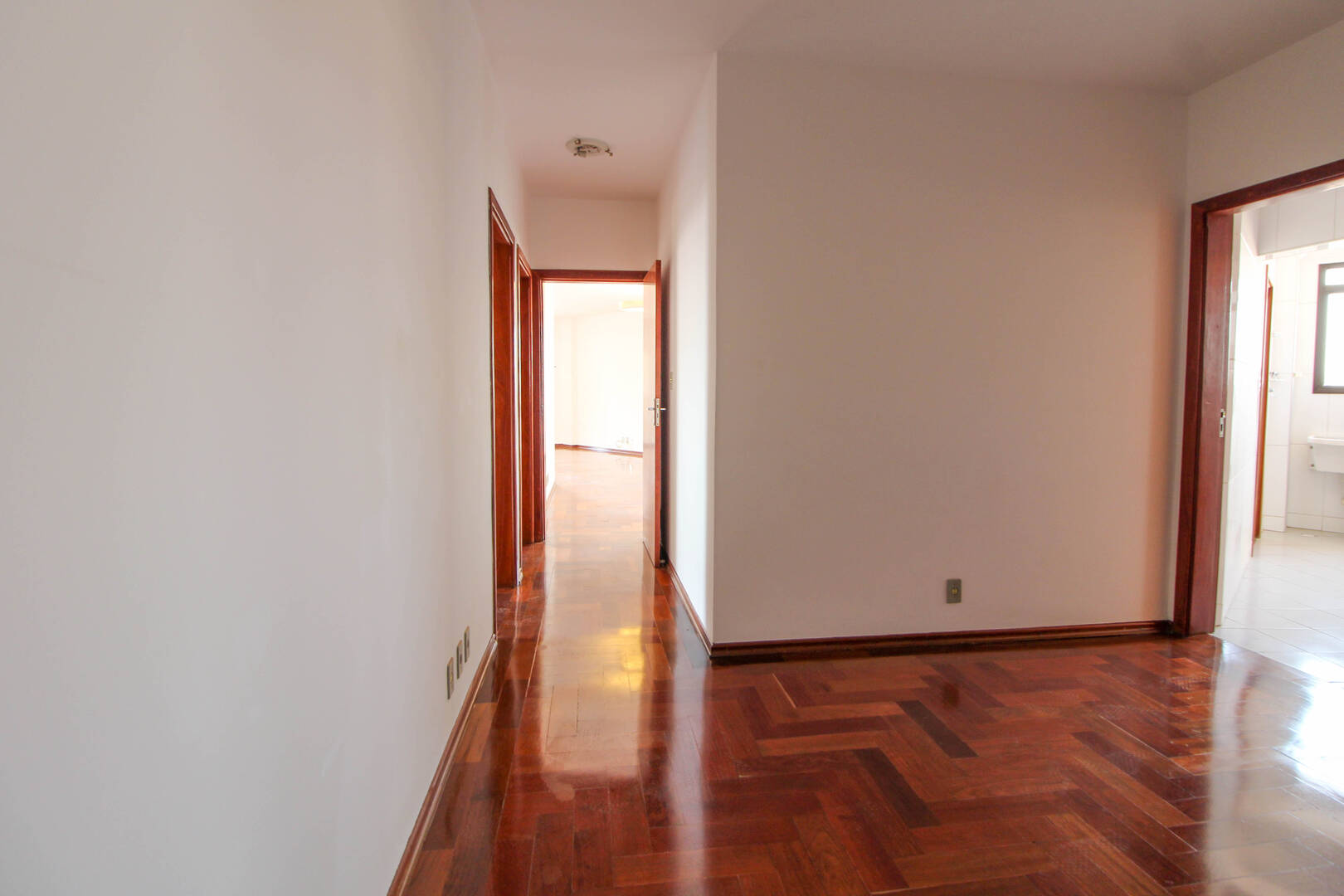 Apartamento à venda e aluguel com 3 quartos, 167m² - Foto 35