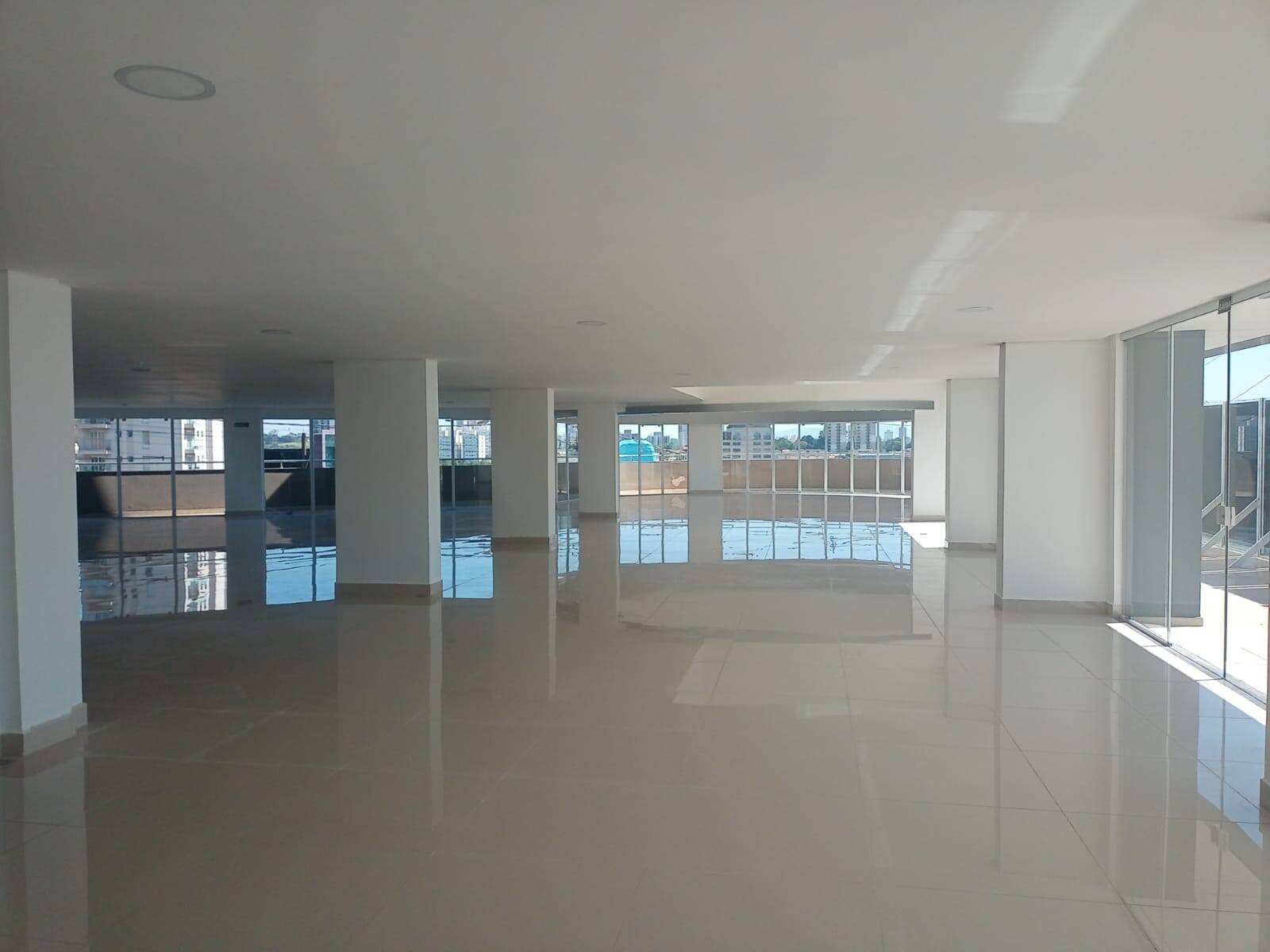 Prédio Inteiro para alugar, 700m² - Foto 11