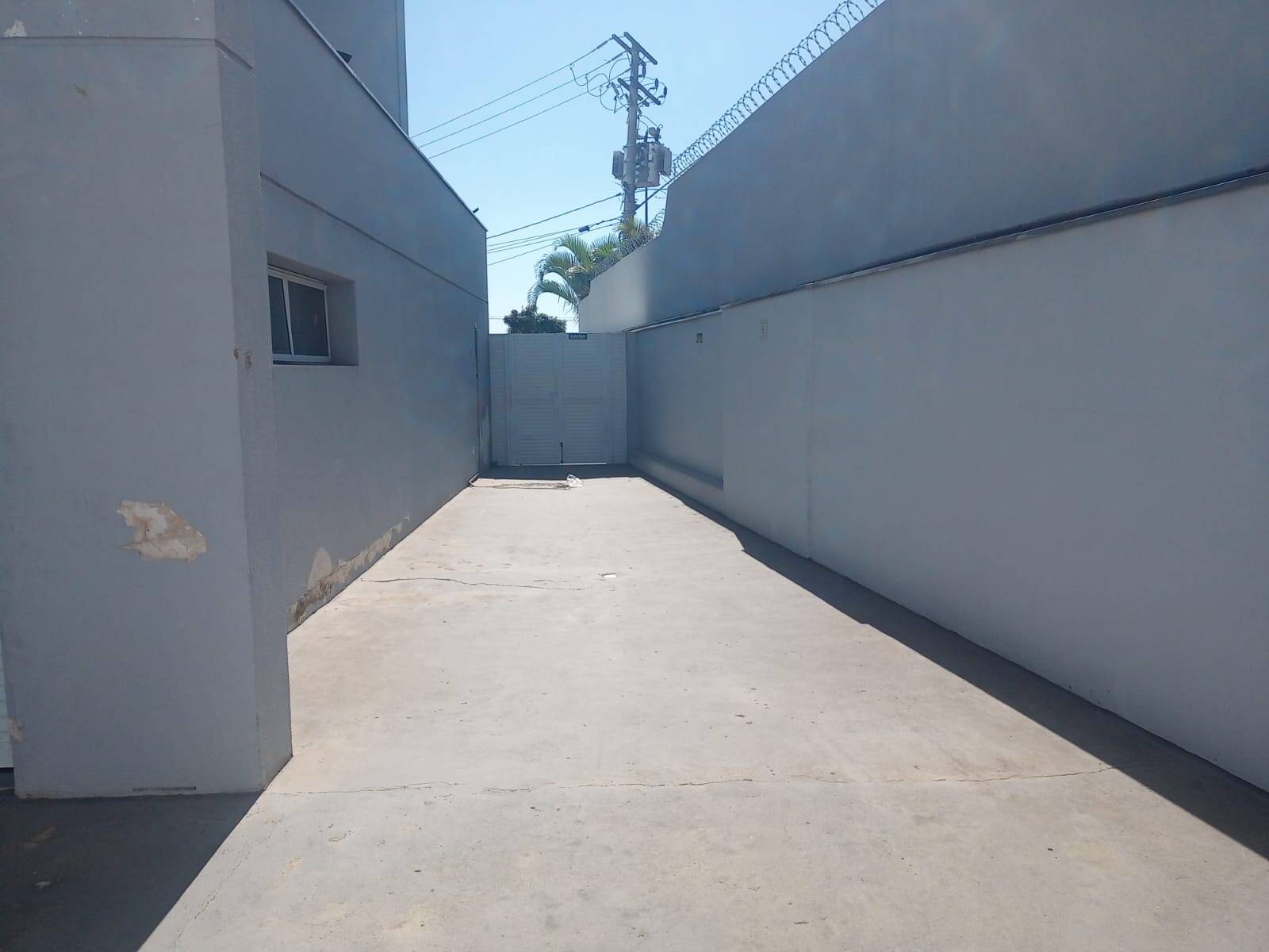 Prédio Inteiro para alugar, 700m² - Foto 23