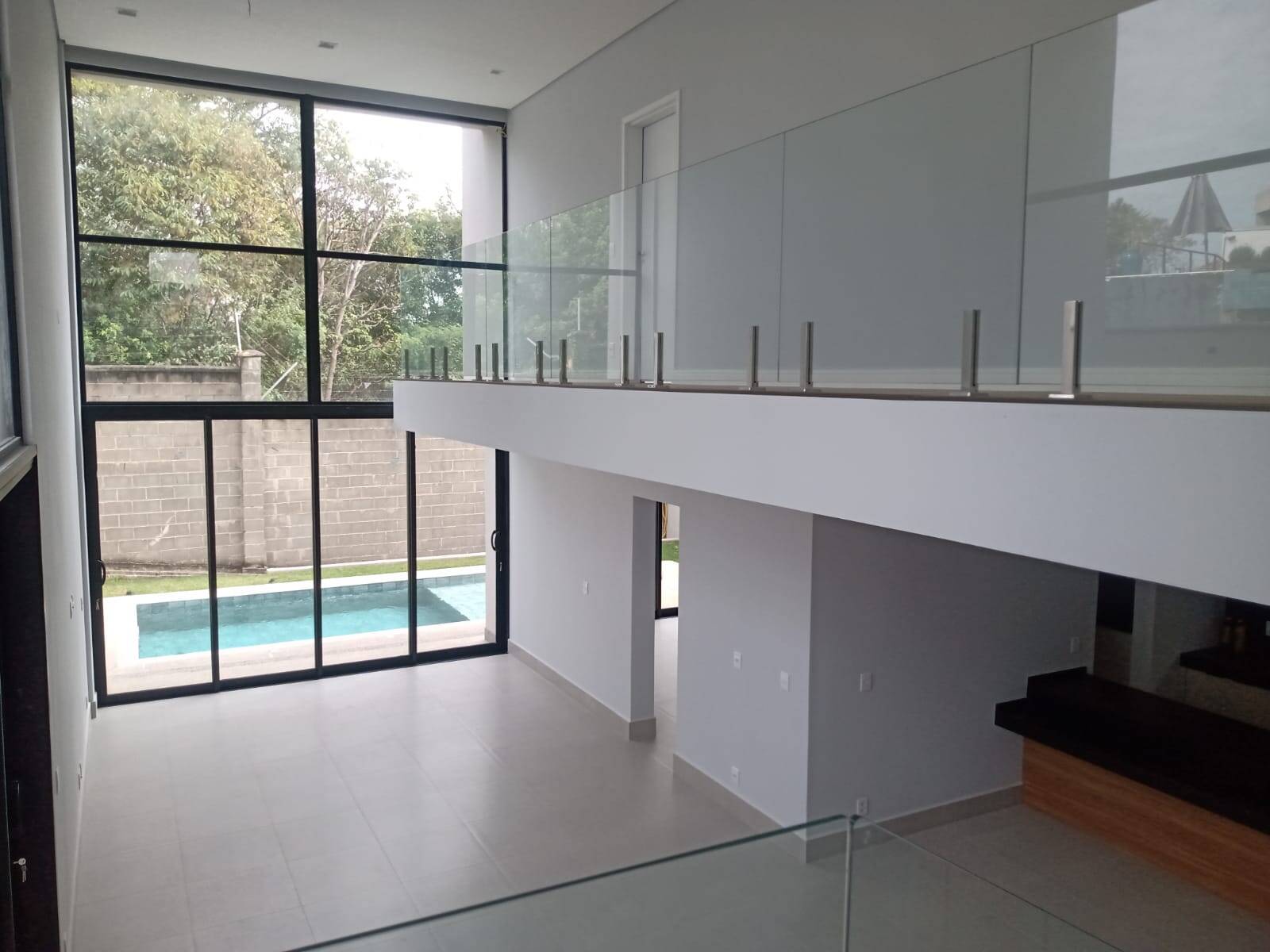 Casa à venda e aluguel com 4 quartos, 340m² - Foto 11