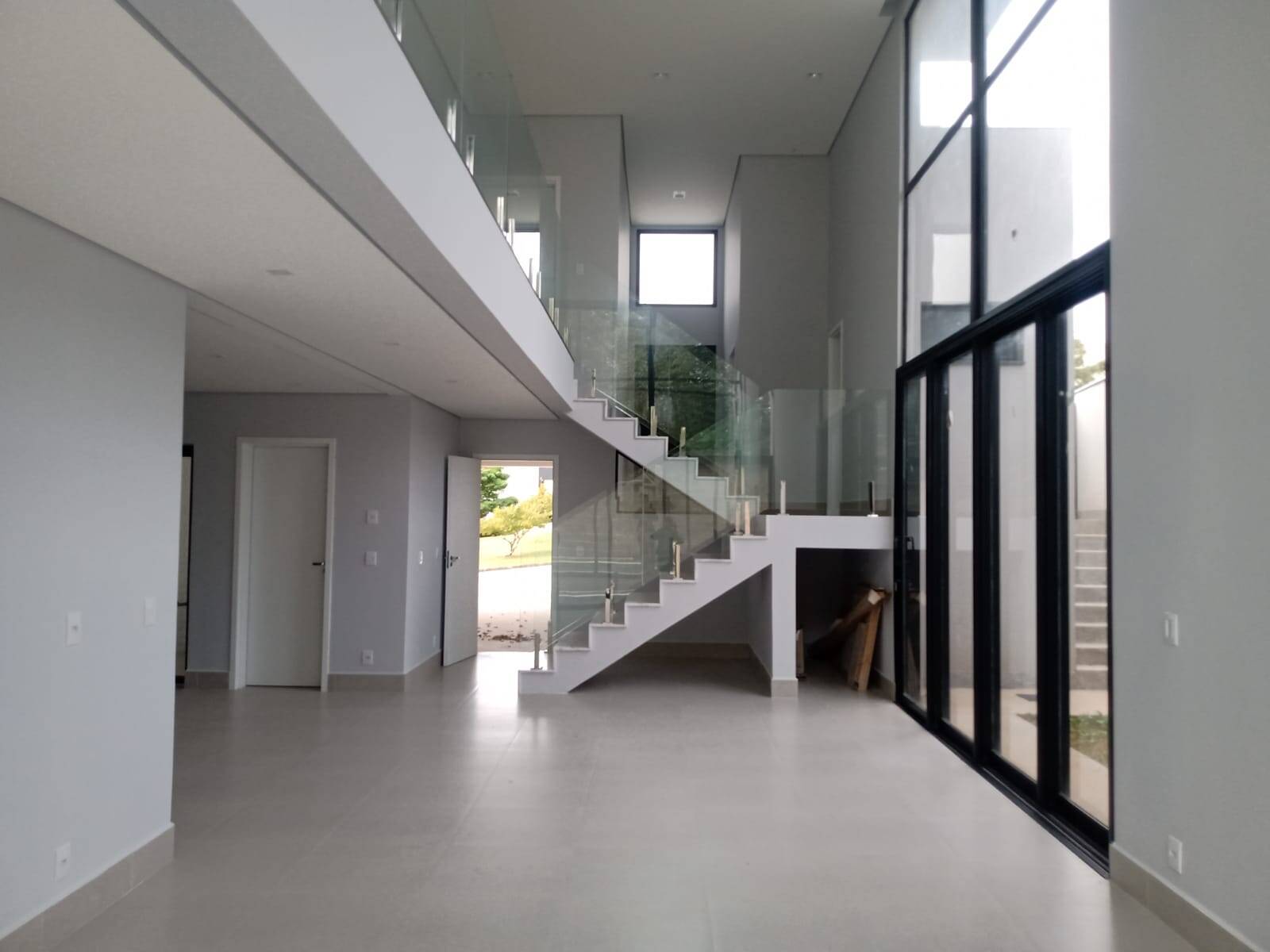 Casa à venda e aluguel com 4 quartos, 340m² - Foto 19