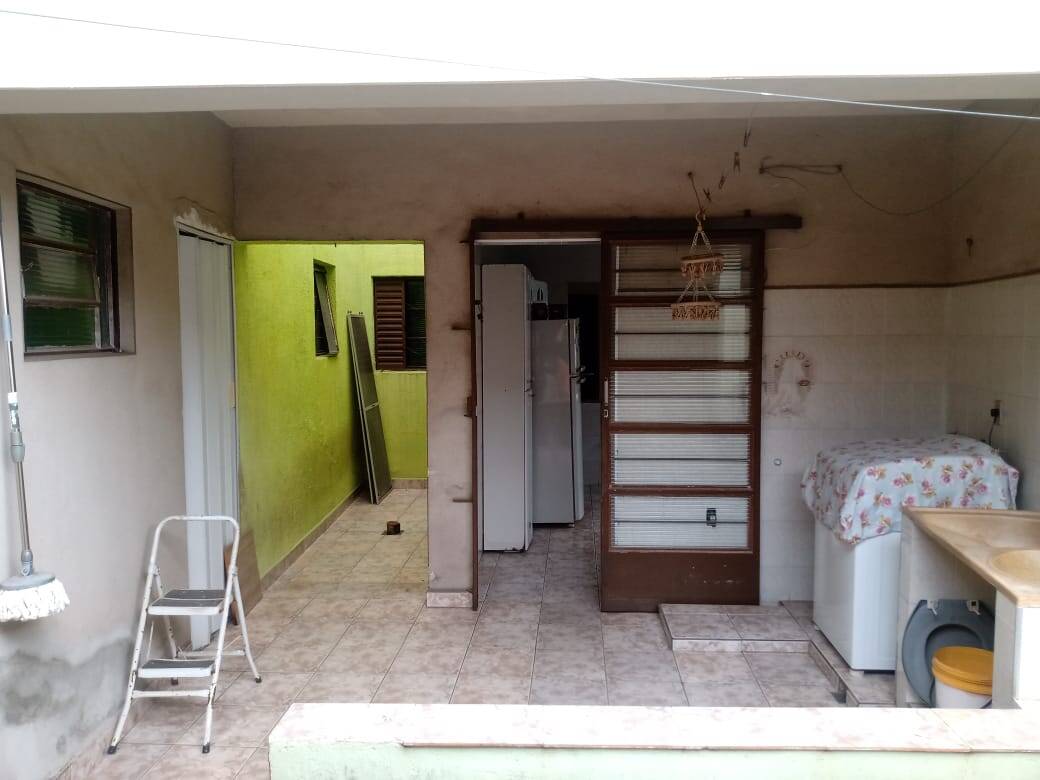 Casa à venda com 2 quartos, 167m² - Foto 35