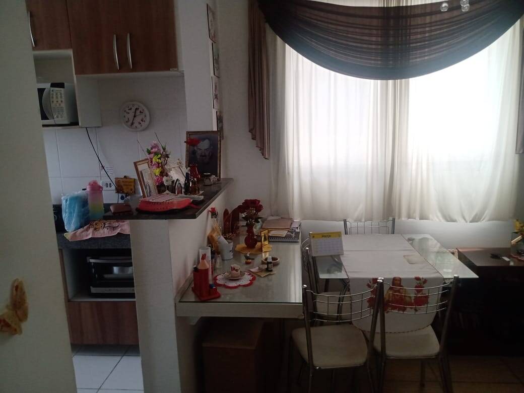 Apartamento à venda com 2 quartos, 48m² - Foto 12